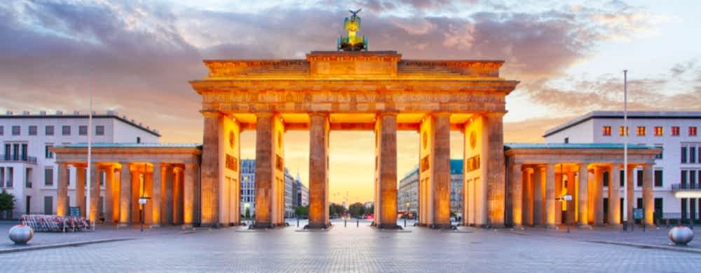 berlin-limousine-mieten-Sightseeing Party in Berlin mal auf die noble Art und Weise - Fahre in einer Traumlimousine durch die Stadt