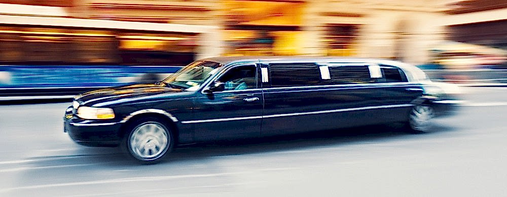 Transfer Limousine Berlin Transfer mit einer Limousine durch Berlin - plane deine eigene Tour