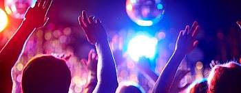 Die geilste Party Berlins im Hummer - Feier ab in einer Limousine