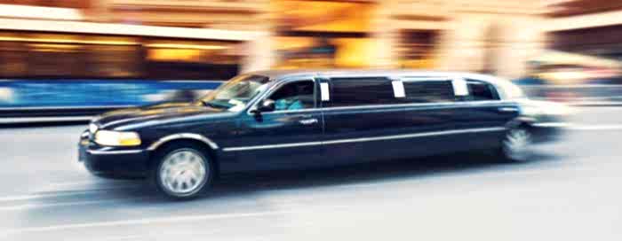 Transfer in Berlin - kein Problem - schnell, elegant und bequem mit einer Limousine